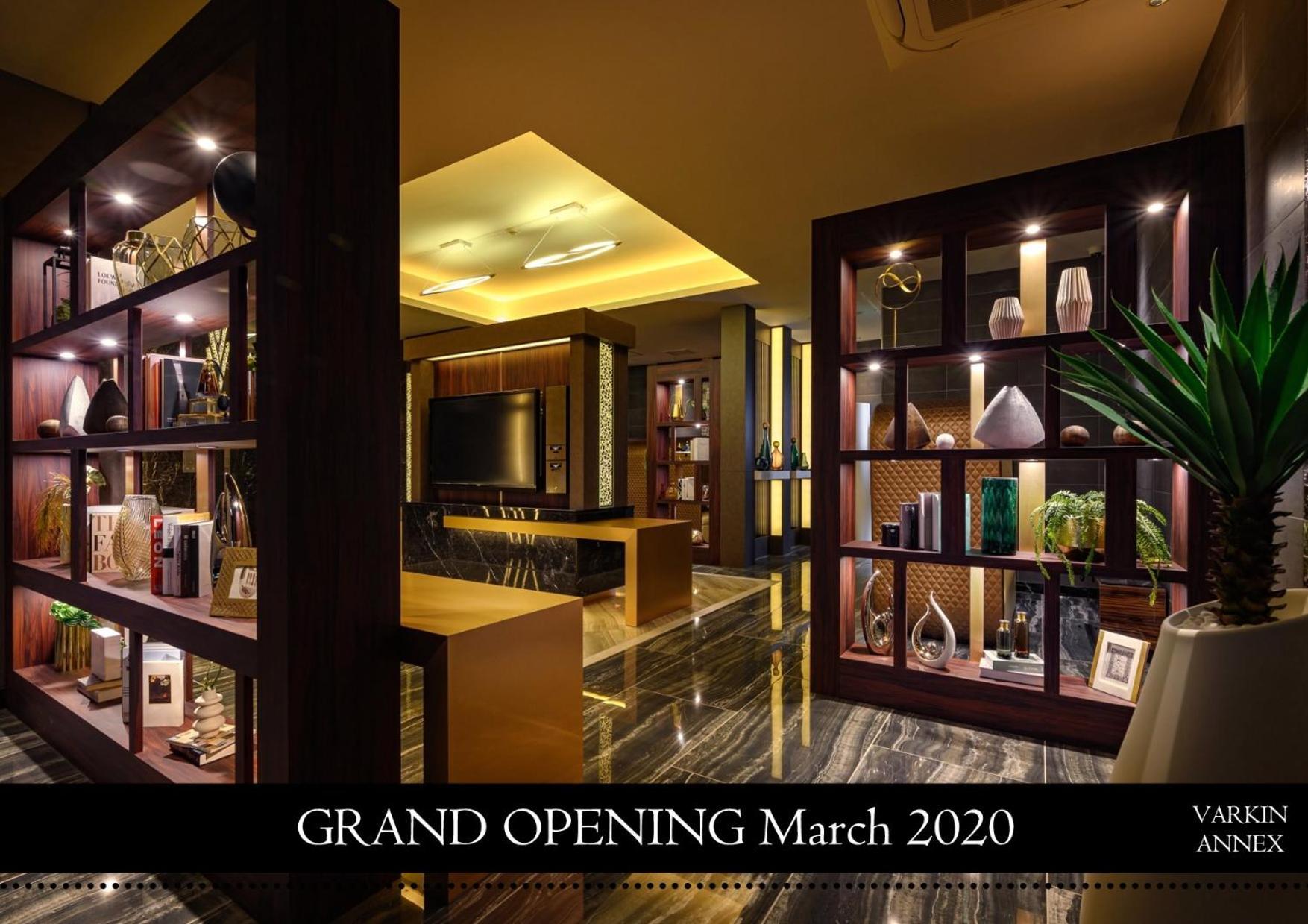 โรงแรม Varkin Annex